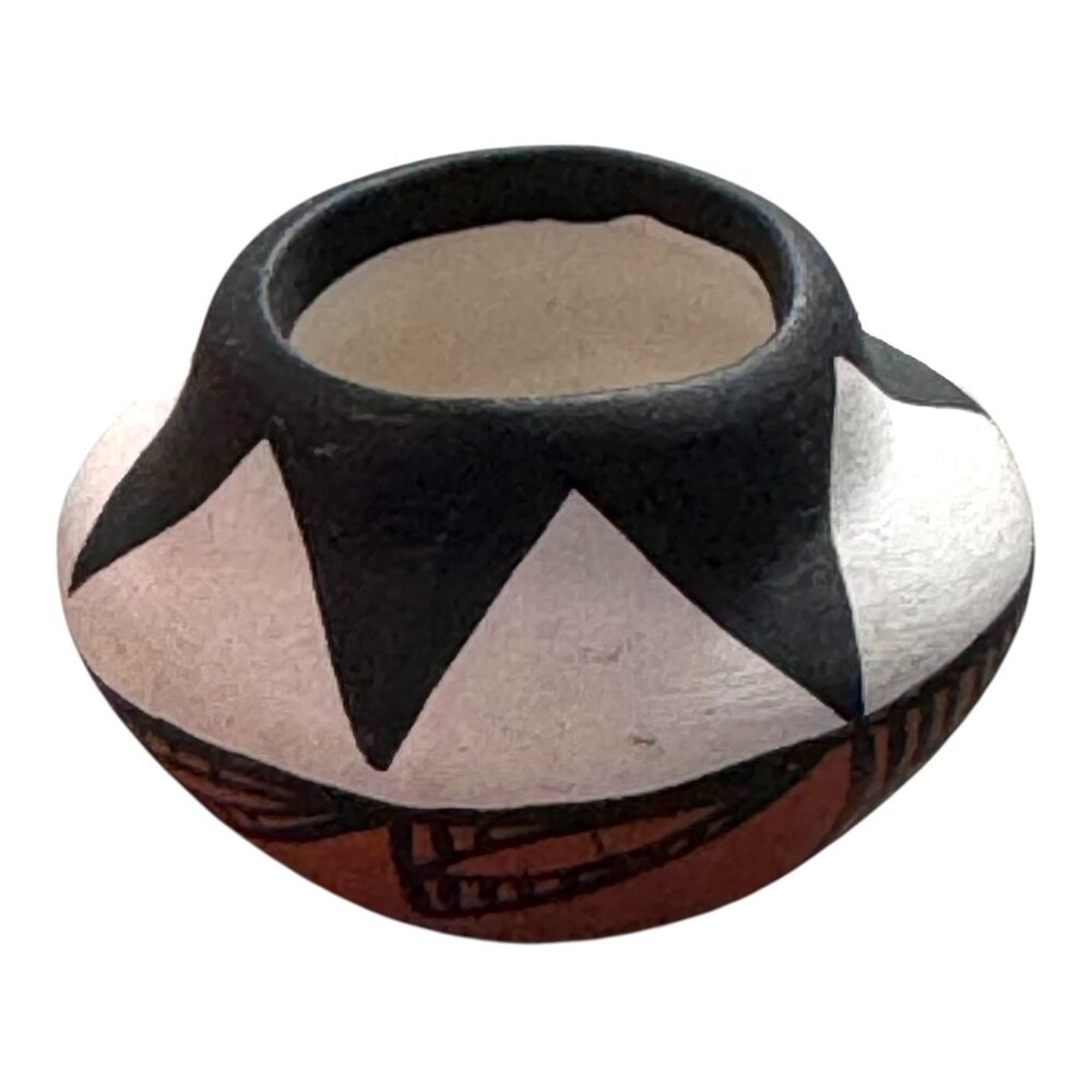 Vintage Acoma Dollhouse Doll Miniature Hand-Painted Southwest Clay Pot 1.5"